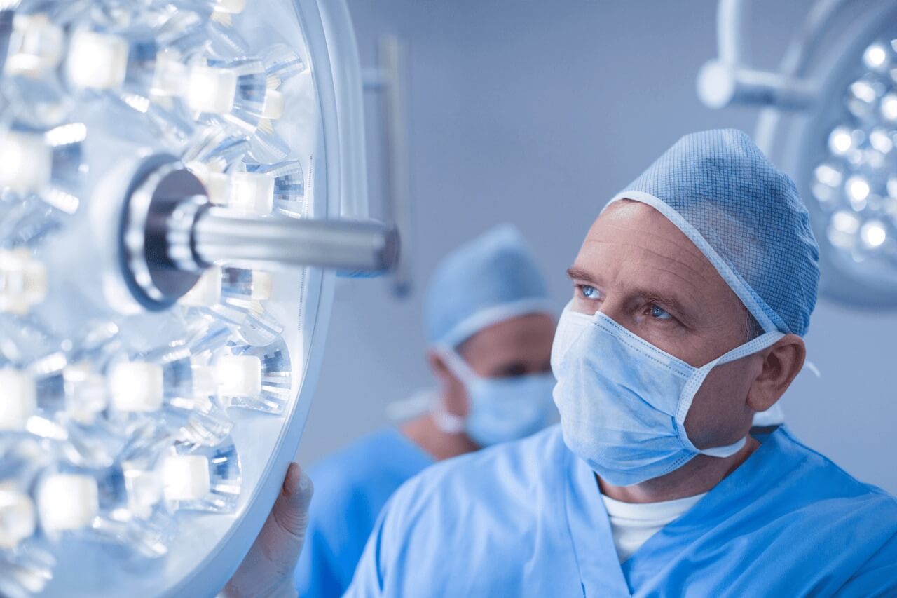 Key Features and Considerations in Choosing Surgical Lights