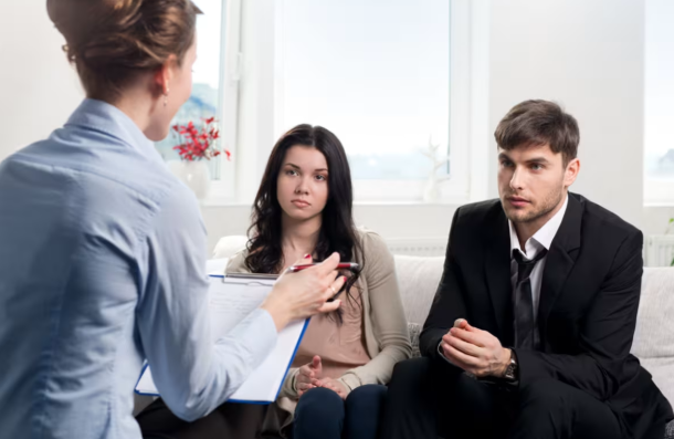 Divorce Proceedings Guide: The Role of an Attorney Explained