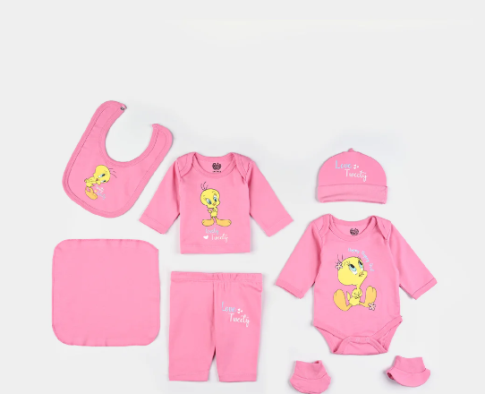 Preparing for Baby: The Complete Newborn Clothing Checklist