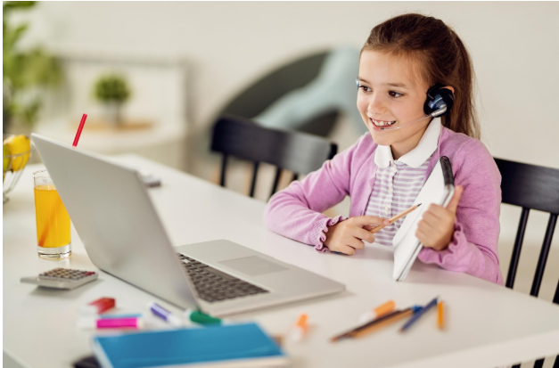 Transforming IB Learning Through Expert-Led Virtual Mathematics and Physics