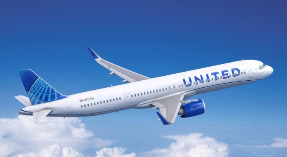 Can I Get Discounts on United Flights as a College Student?