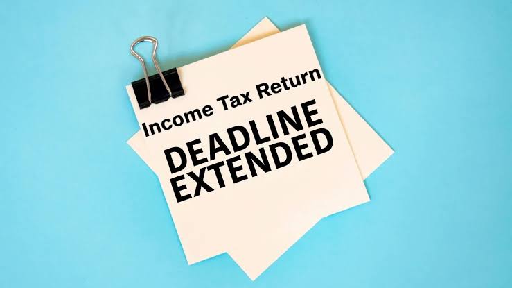 What Income Tax Return Extended Deadline Means for Salaried Investors