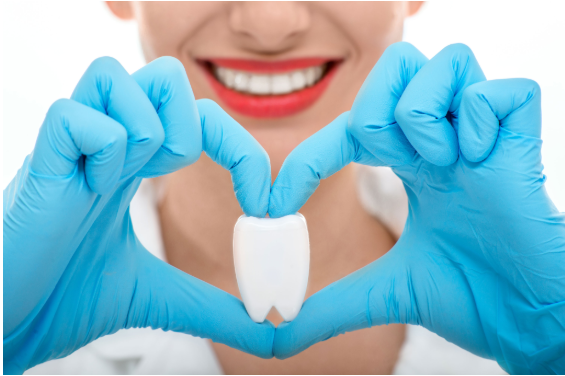 The Role of Advanced Dental Technology in Creating Naturally Confident Smiles